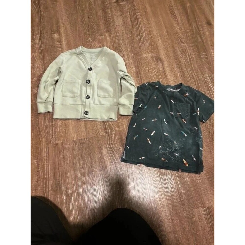 Little Bipsy Surf Squad Tee & Green Sweater 4T-5T